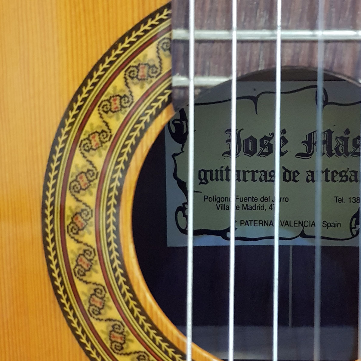 escalada recomendar empieza la acción Fantasía» ~ José Más. Guitarra Clásica Profesional – Guitarras Artesanas